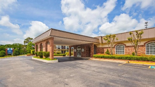 Osage Creek Lodge image 18